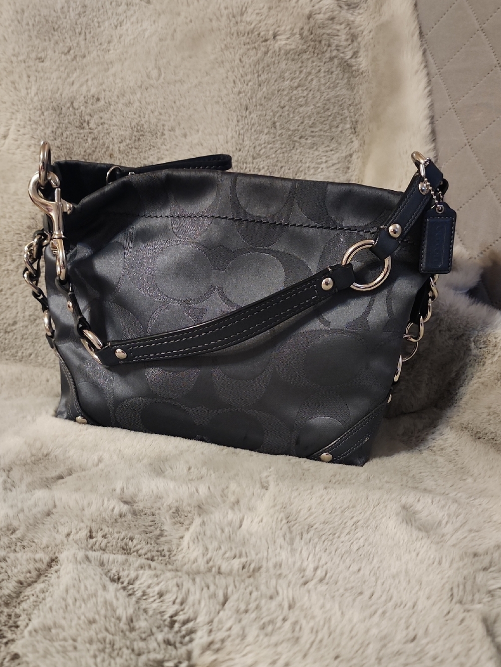 Coach Carly Medium Grey